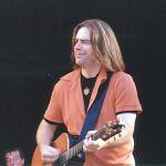"Uh, hi folks. Darrell Power here. While Alan plays his solo, just wanted to remind you that the bass player is the true rhythm and backbone of any great band--er, what's that, Alan? No no, I didn't say anything..."